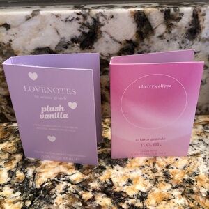Set of 2 Ariana Grande r.e.m. Vial Sample Spray Bundle